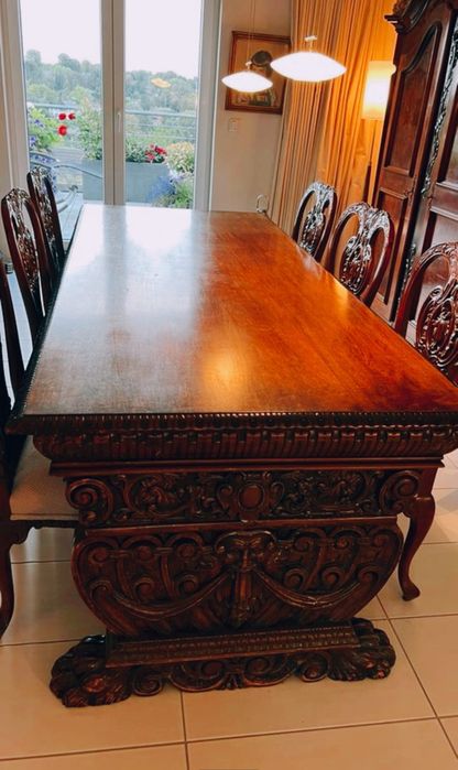 Antyk Stół z 6 krzesłami