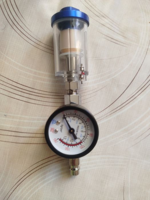 Манометр з регулятором тиску,+фільтр вологовідділювач для краскопульта