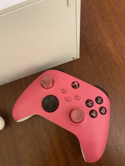 xbox series s 512 gb 2 геймпада