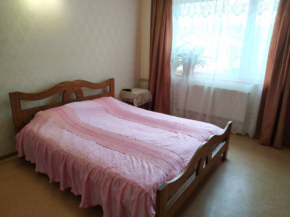 Квартира подобово Голосієво