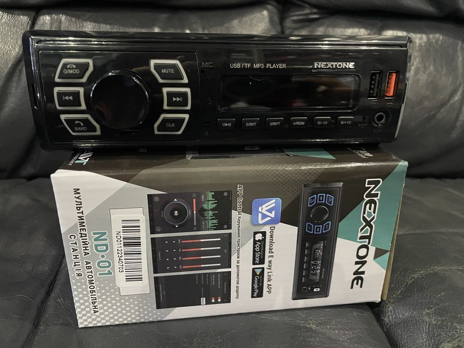 Автомагнітола з блютузом