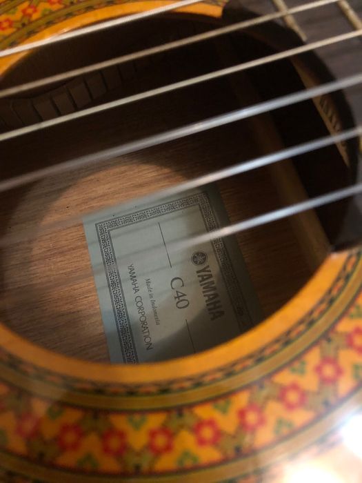 Гітара Yamaha c40