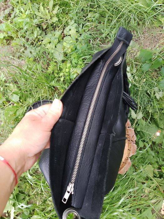 Фірмова шкіряна сумка