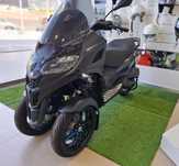 Piaggio MP3  Piaggio MP3 310