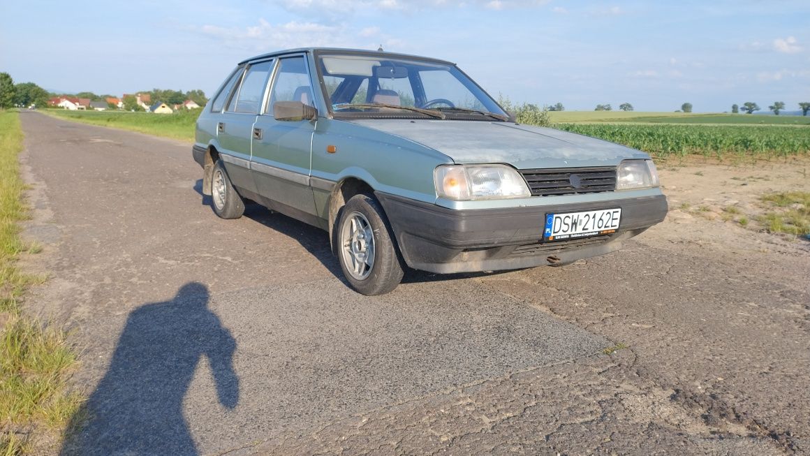 Polonez Caro 1.6