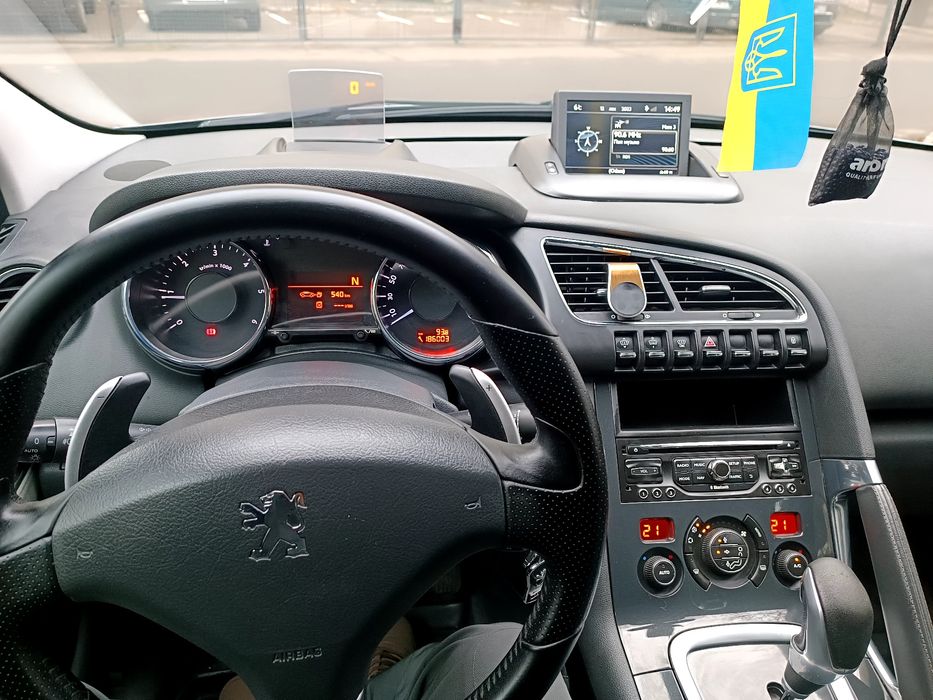Продам Peugeot 3008