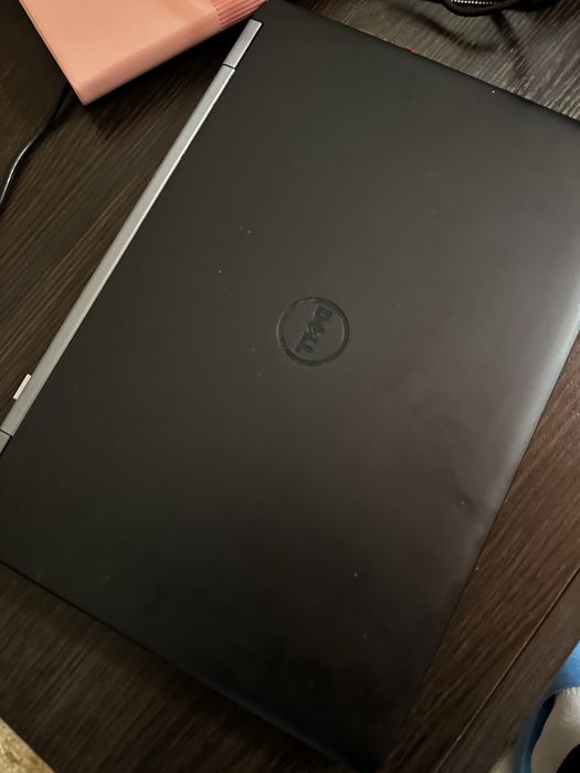 Dell E7470 / 14 / I5-6300 RAM 32 DDR 4 SSD 256