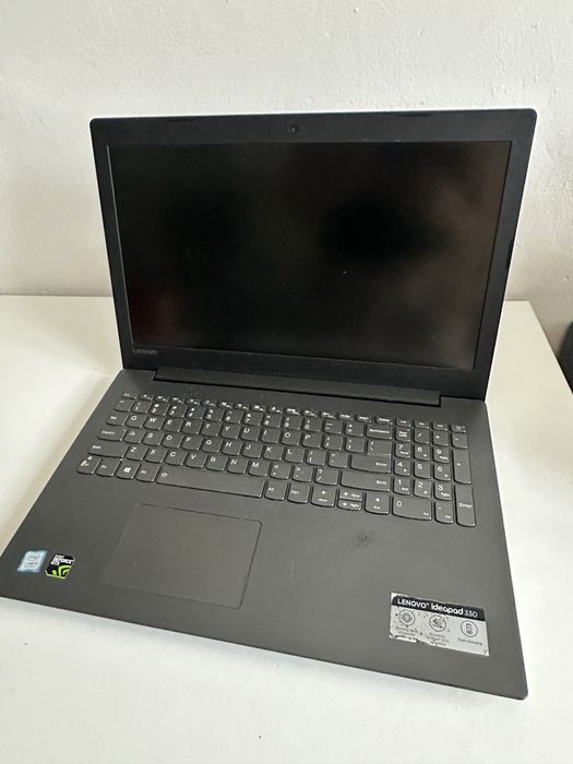 Laptop lenovo w bardzo dobrym stanie