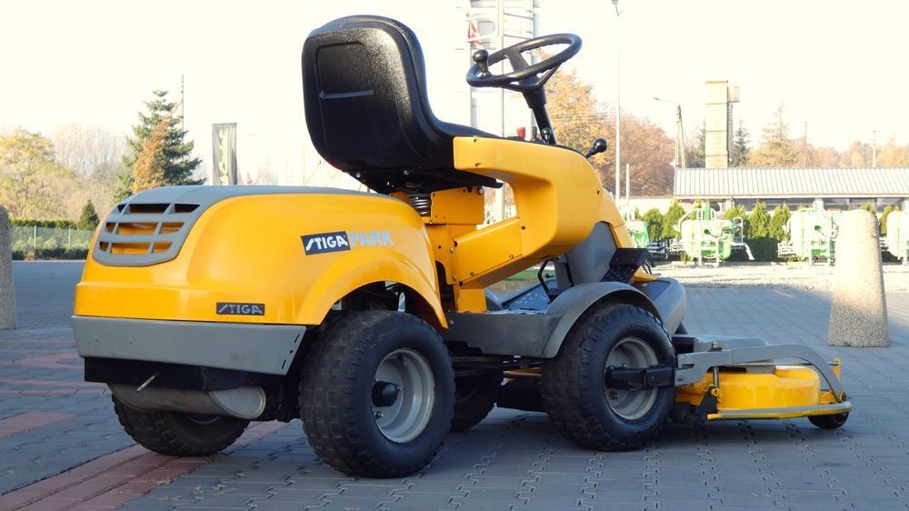 Traktorek kosiarka Stiga Park B&S Vanguard 2 Cylindry (281001.4) Baras