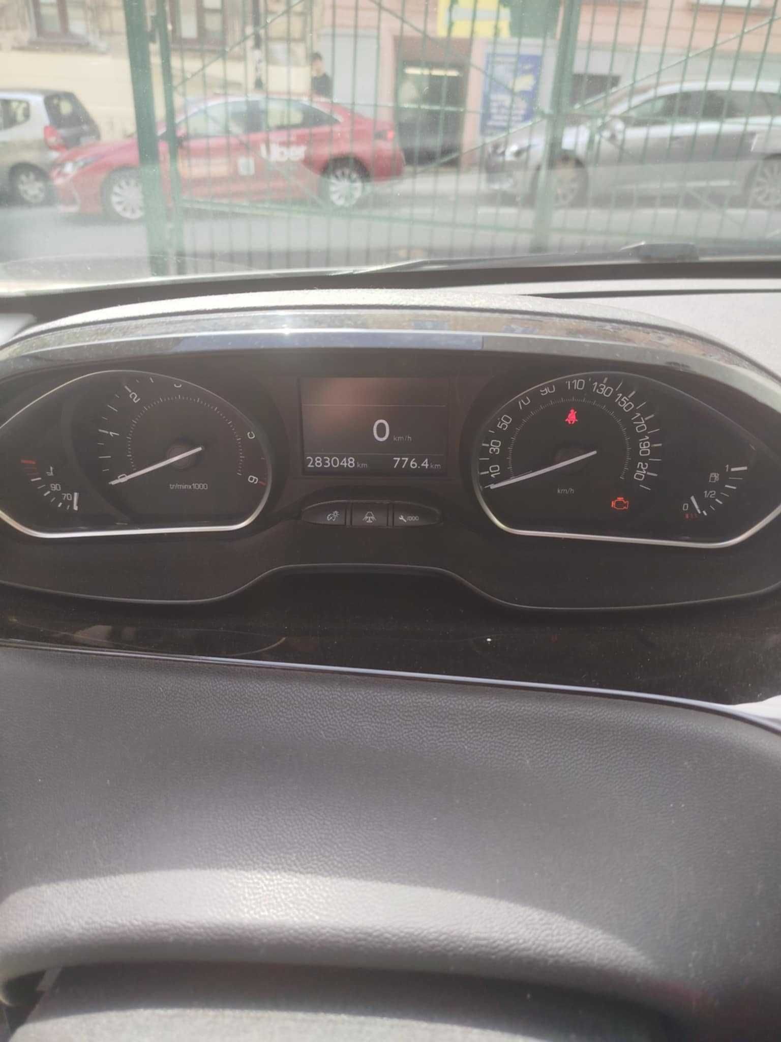 Peugeot 208 1.4 HDi