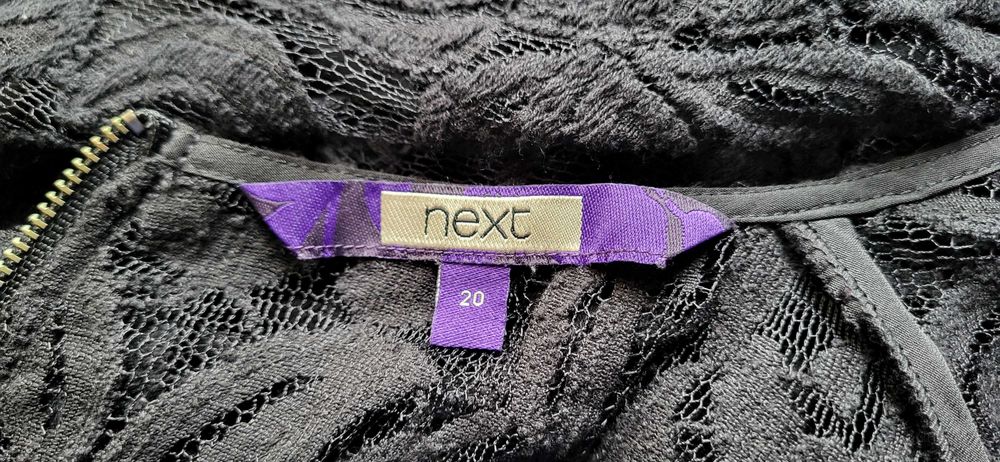 Czarna koronkowa sukienka R.46/48