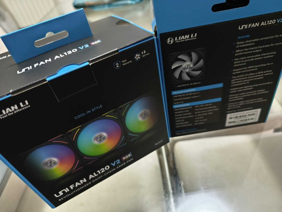 Lian Li Uni Fan AL120 V2