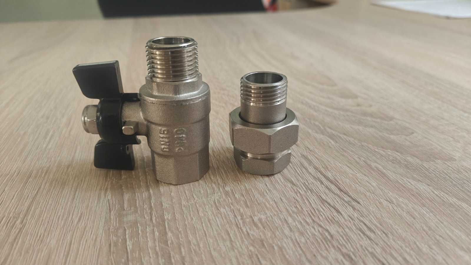 Кран кульовий латунний з американкою Ду15 ( 1/2"), Ру40