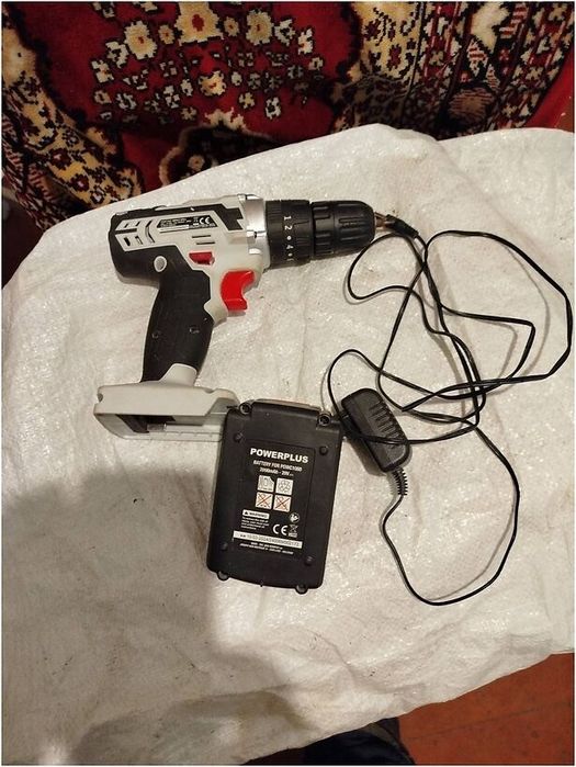 товар с белгии Шуруповерт PowerPlus POWC1080 (20V, 2.0Ah) ударный