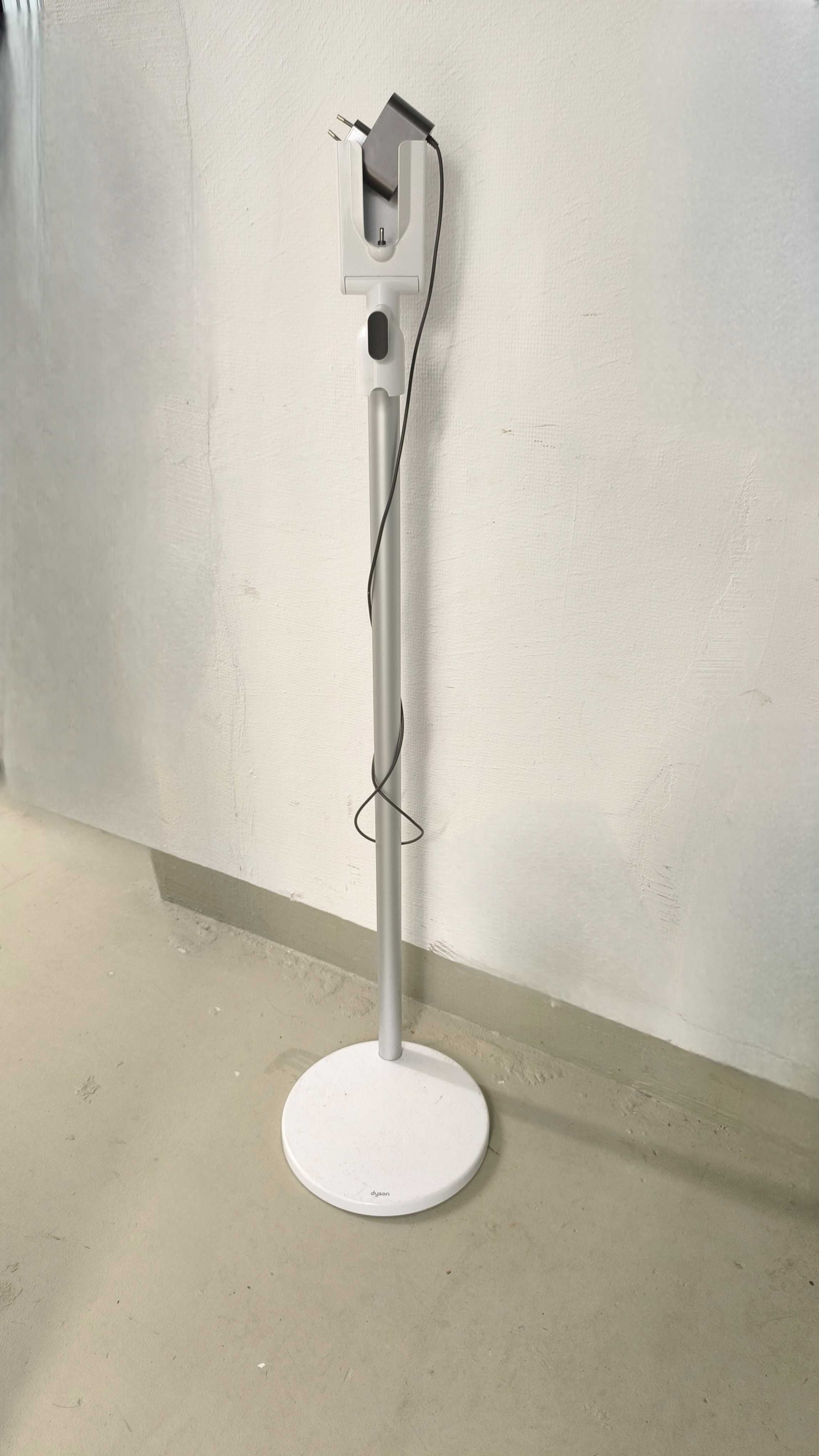 Dyson Floor Dok - stacja do ładowania ładowarka