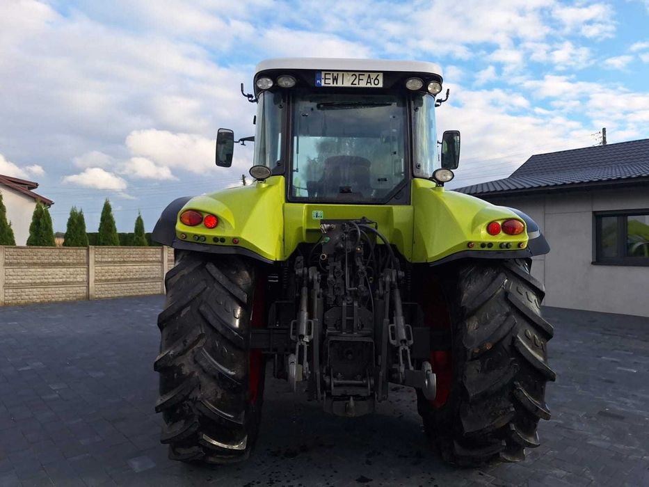 ciągnik rolniczy Claas Arion 620