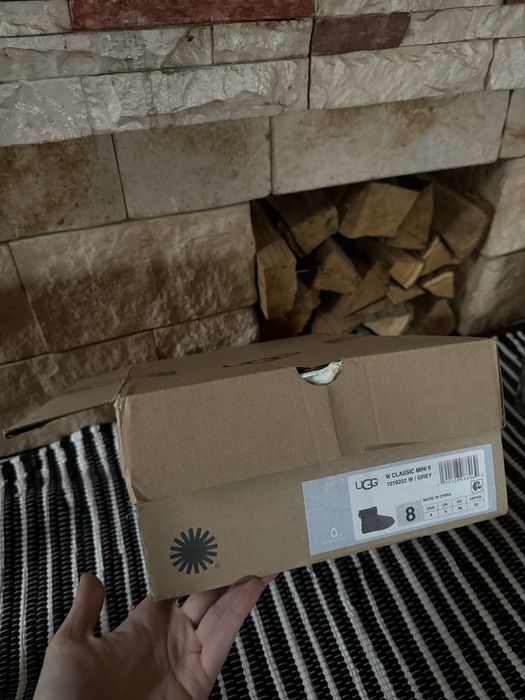 Ugg classic mini II GREY размер 8us(38,5/39) оригинал новые