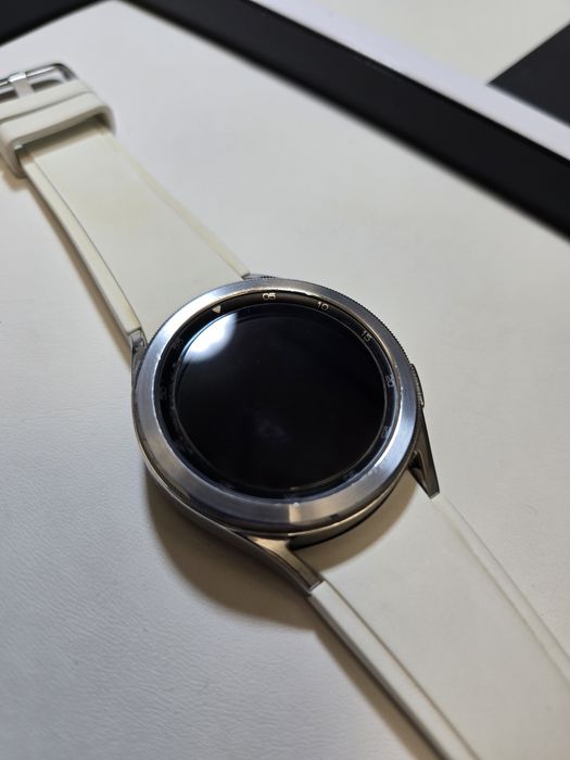 Samsung watch4  classic 42 mm