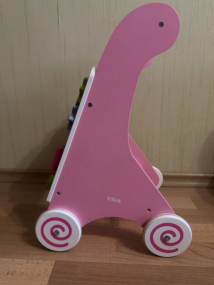 Ходунки-каталка Viga Toys с бизибордом