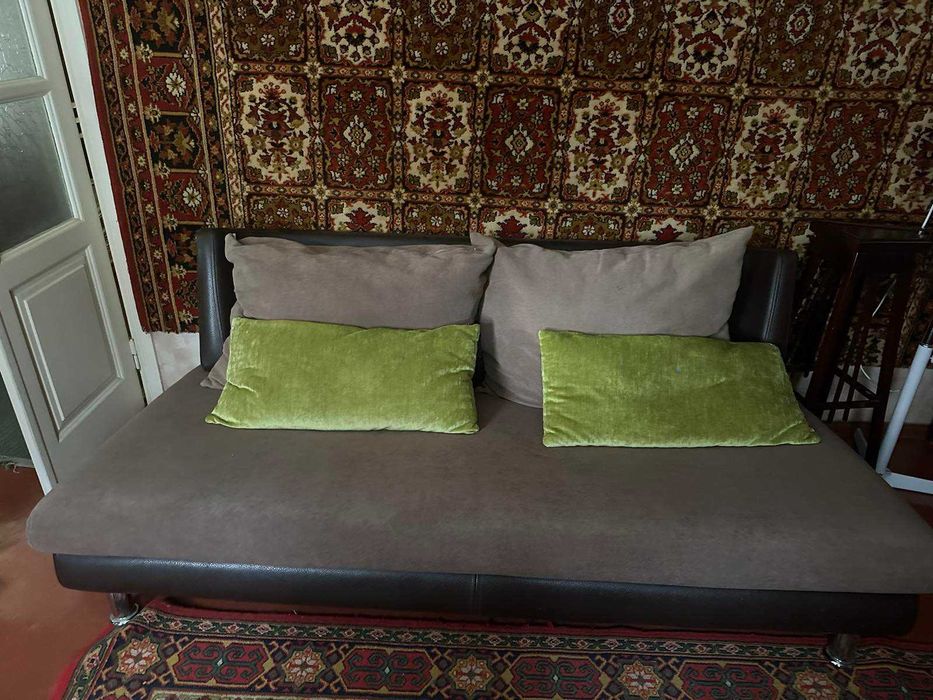 Продам диван + кресло