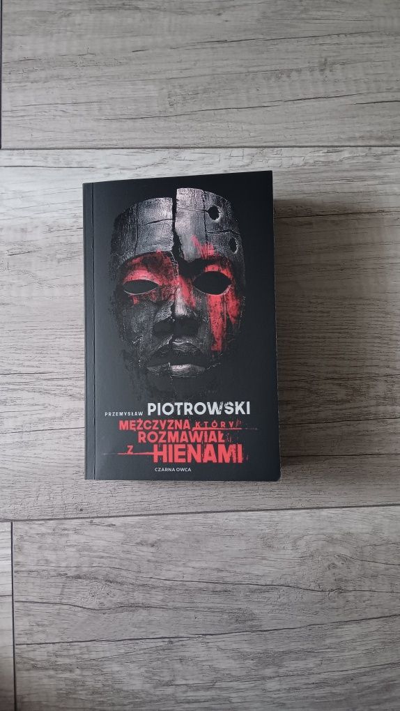 Mężczyzna,który rozmawial z hienami