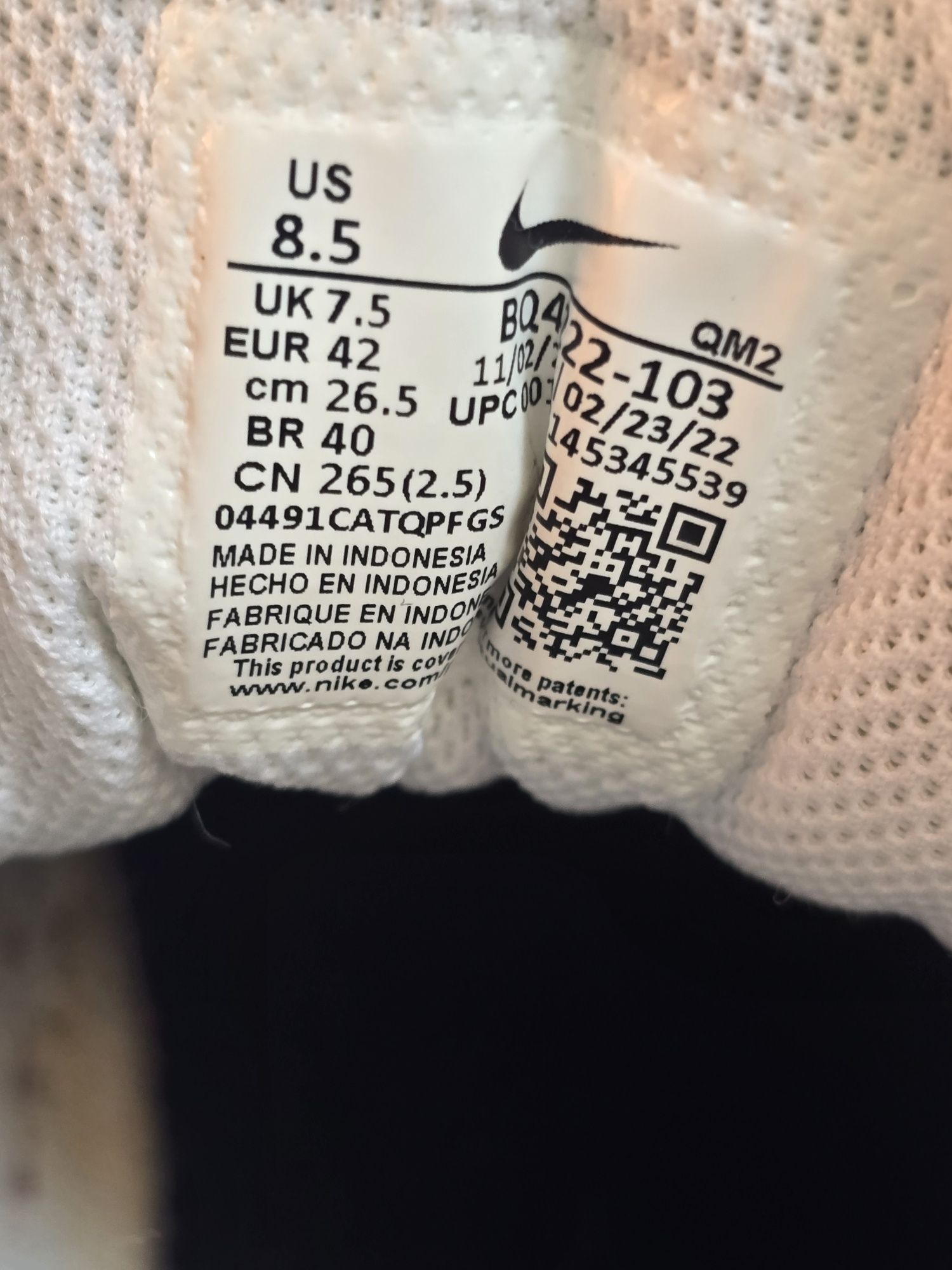 Sprzedam męskie buty NIKE rozm.42