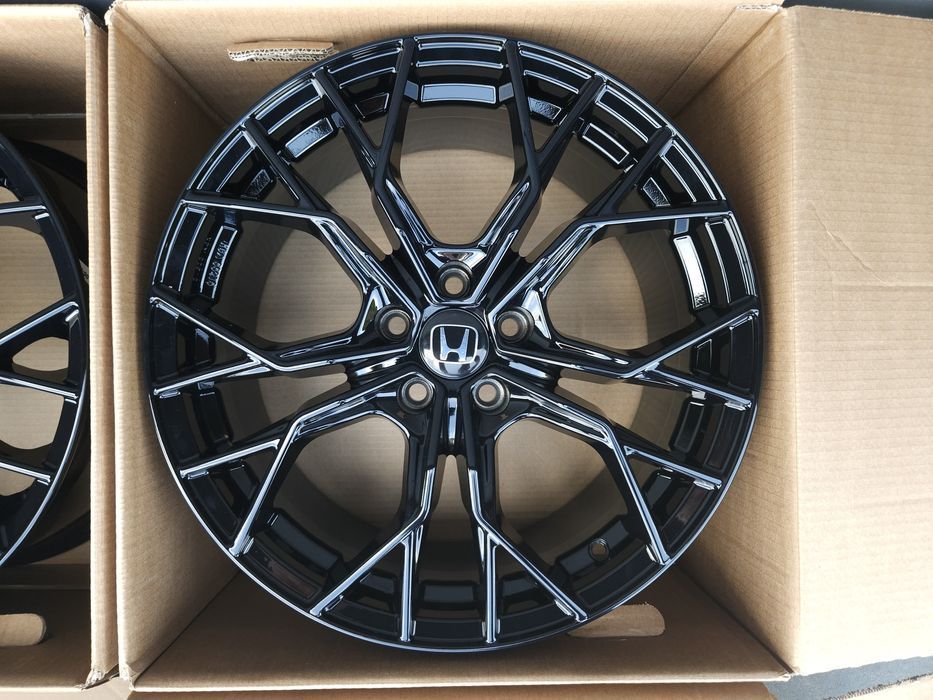 Honda 18 " Nowe Felgi 5x114,3 Civic CR-V Accord HR-V FR-V Czarne