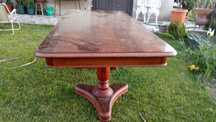 Mesa de madeira antigo