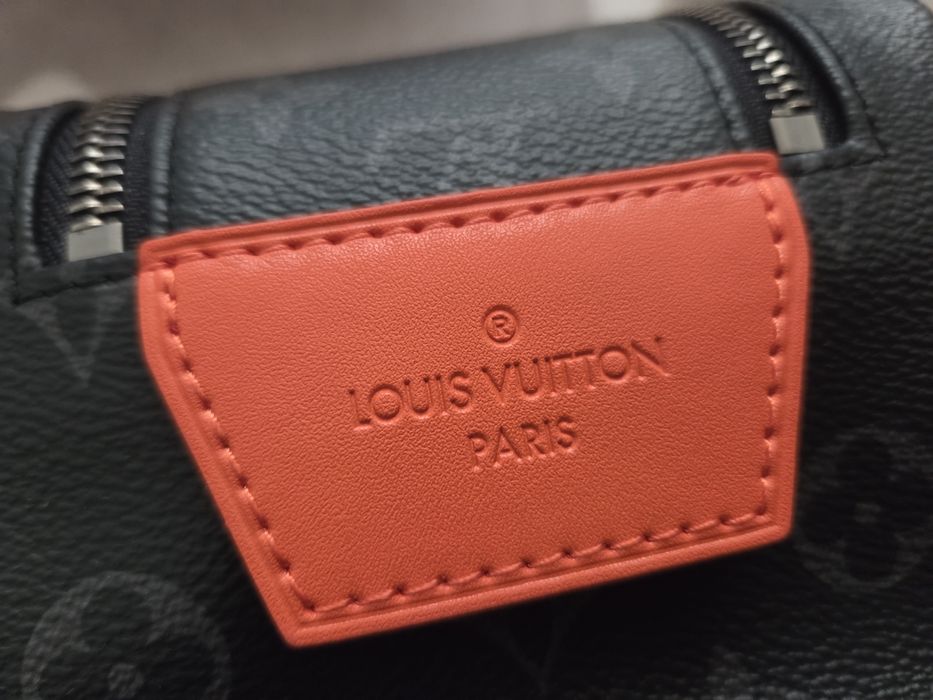 Bolsa necessaire Louis Vuitton