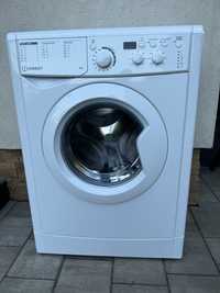 Pralka Indesit 4kg