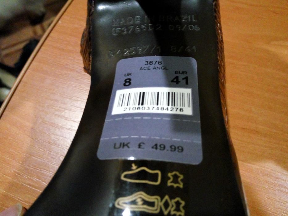 продам новые женские туфли