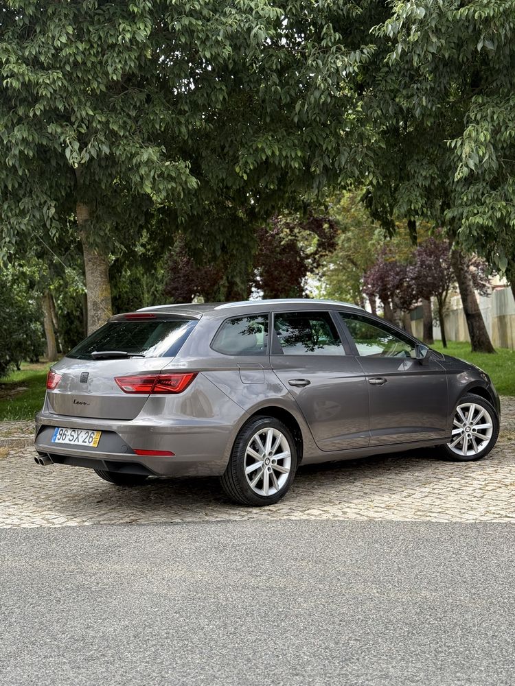 Seat leon 1.6 tdi style. 166€/mês