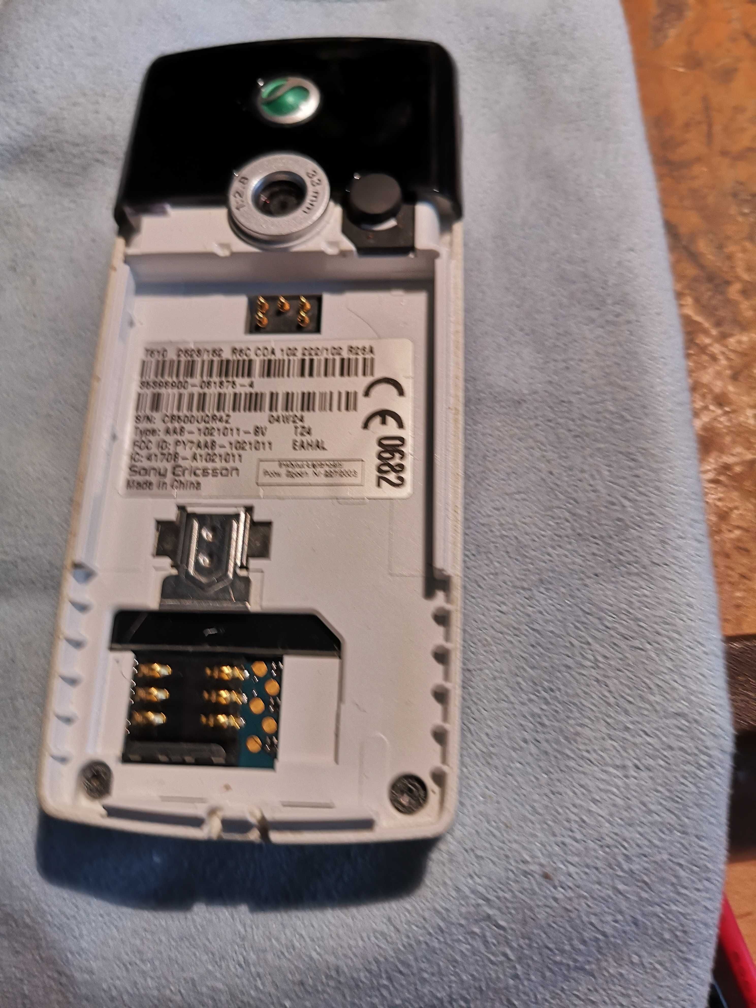 Ładny i działający Sony Ericsson T610