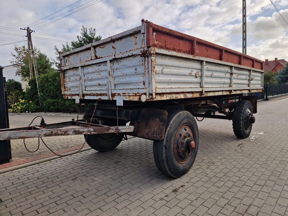 Metal-Fach SANOK D50 / D55 AUTOSAN 6T Pierwszy właściciel  Przyczepa rolnicza używana