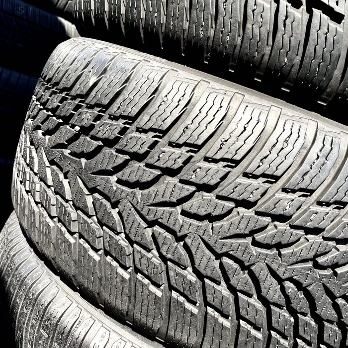 235/35/19 Nokian WR SnowProof | 95%остаток | зимние шины