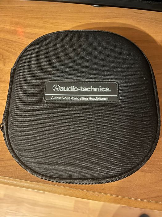 Pokrowiec etui do słuchawek Audio-Technica