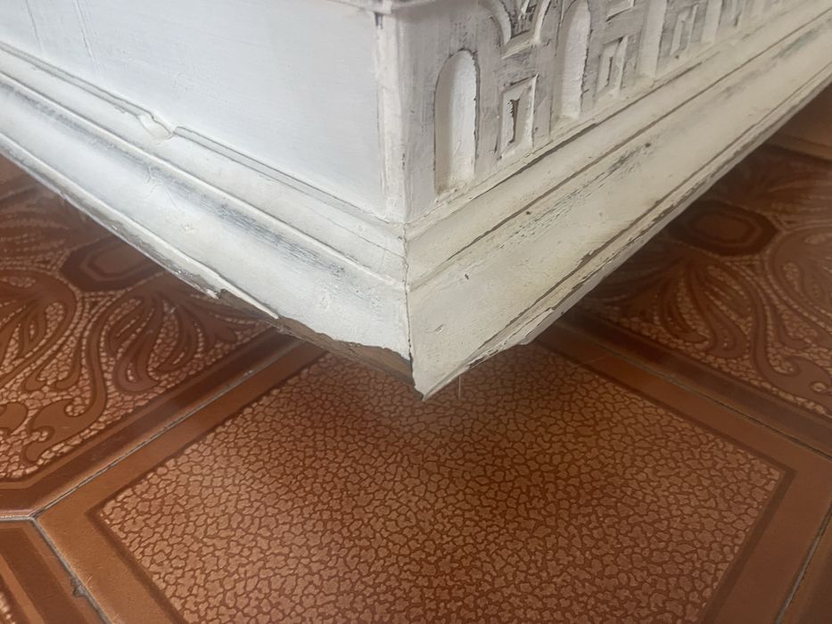 Armario branco sala