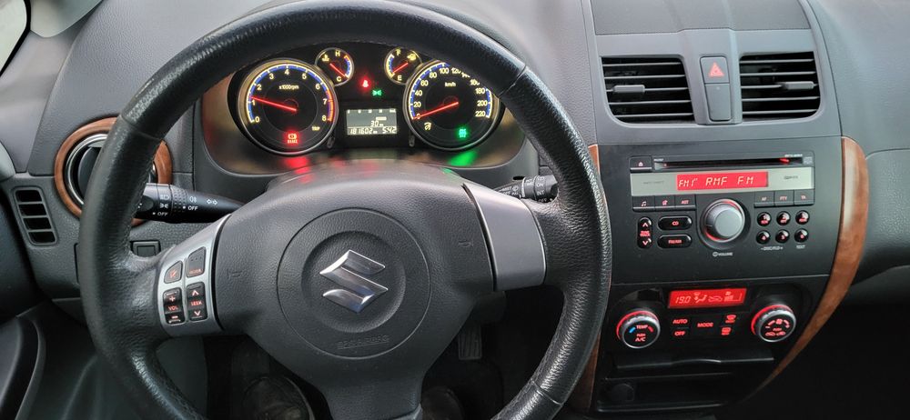 Suzuki SX4 1.6 Benzyna 120KM Lift 4x4