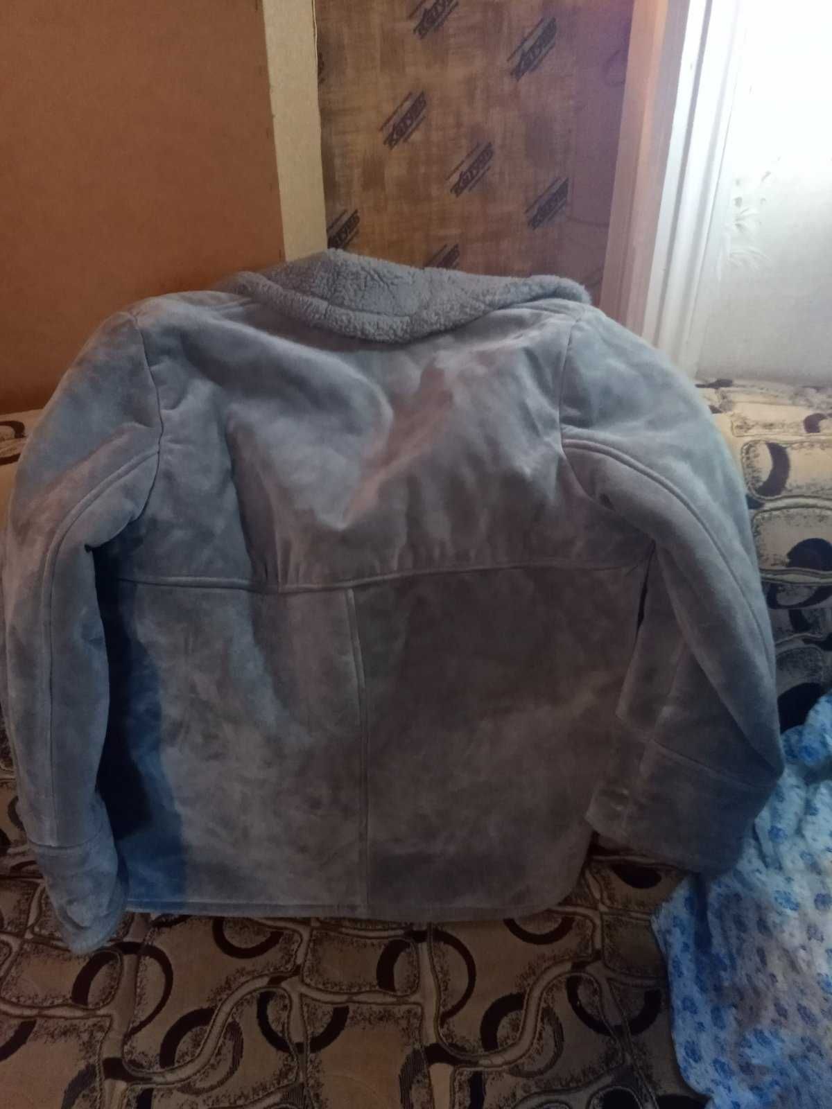 Куртка фирменная теплая, дубленка, размер L - XL