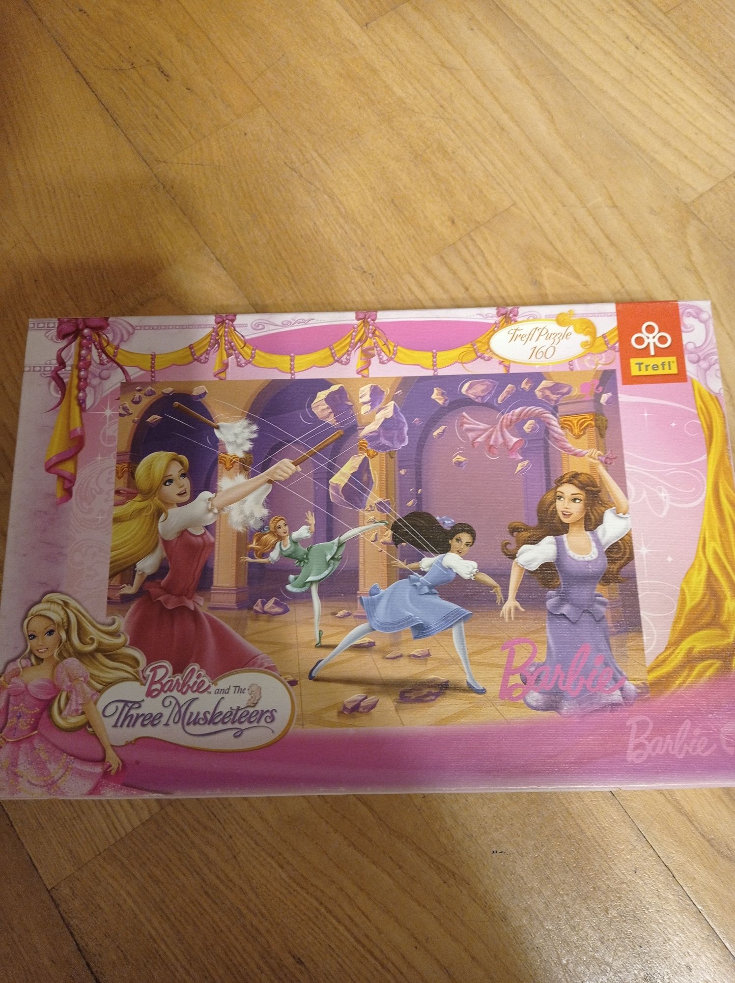 Puzzle Barbie i 3 Muszkieterki