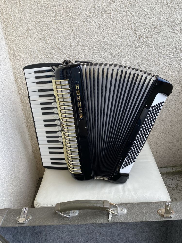 Hohner 120 basów