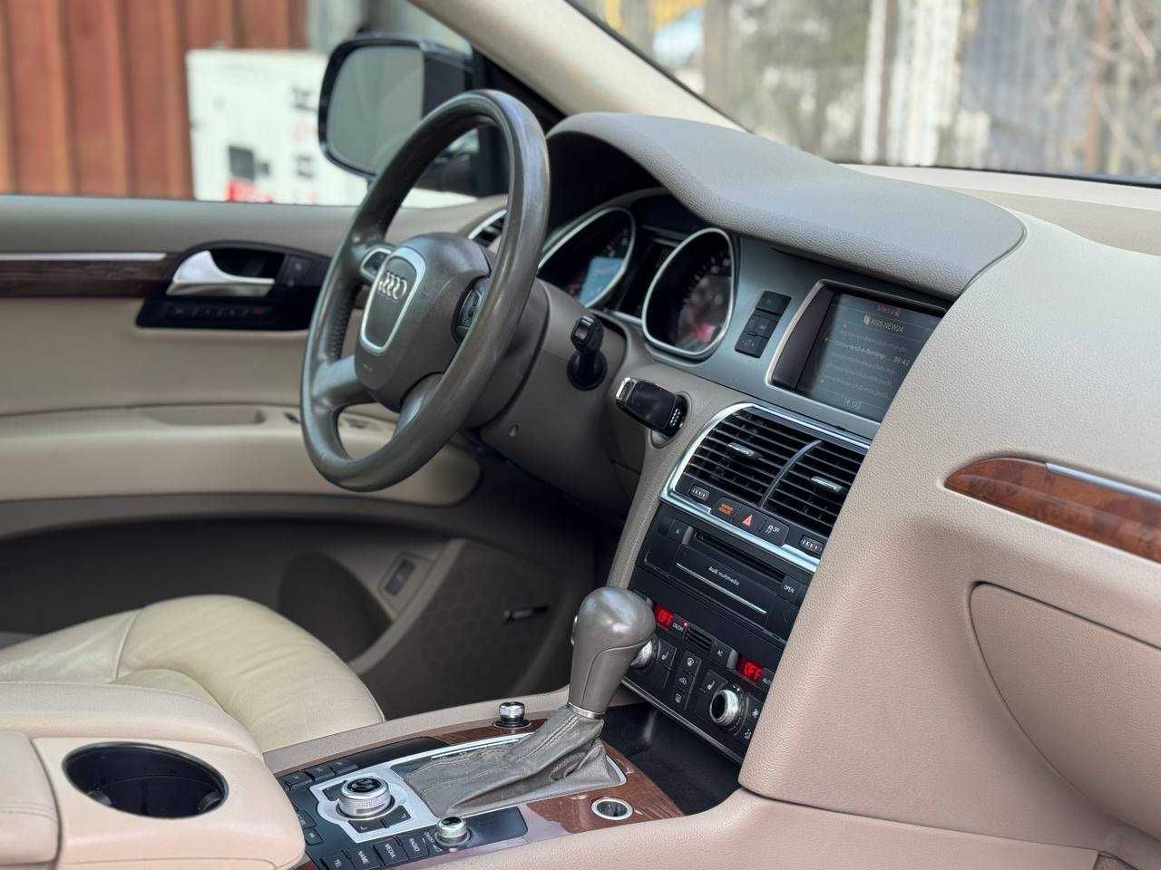 Audi Q7 S-Line 2011