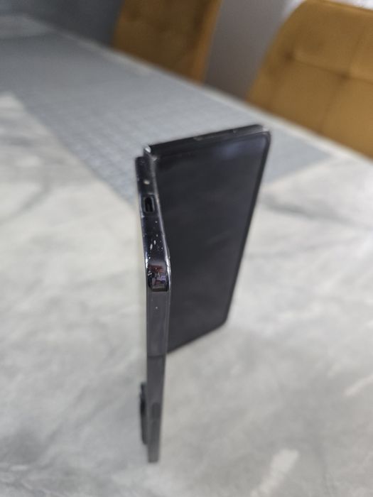 Samsung Galaxy Z Fold 4 512 GB w bardzo dobrym stanie!