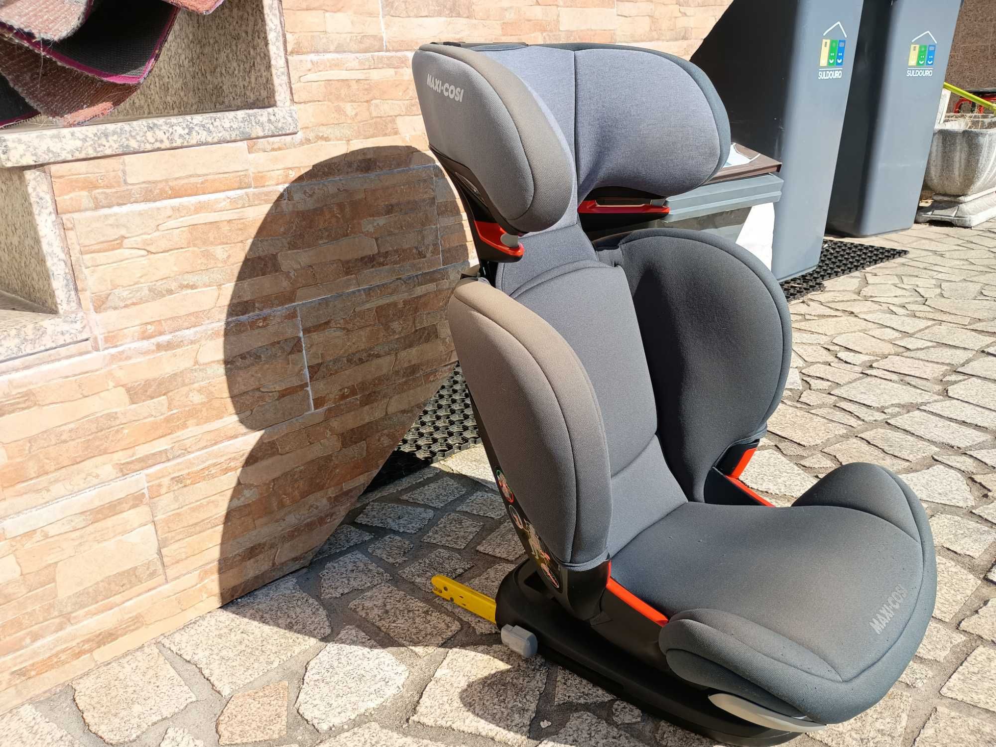 cadeira auto isofix Maxi Cosi RodiFix AirProtect