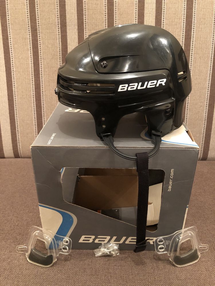 Хокейний шолом Bauer 4500 size M.