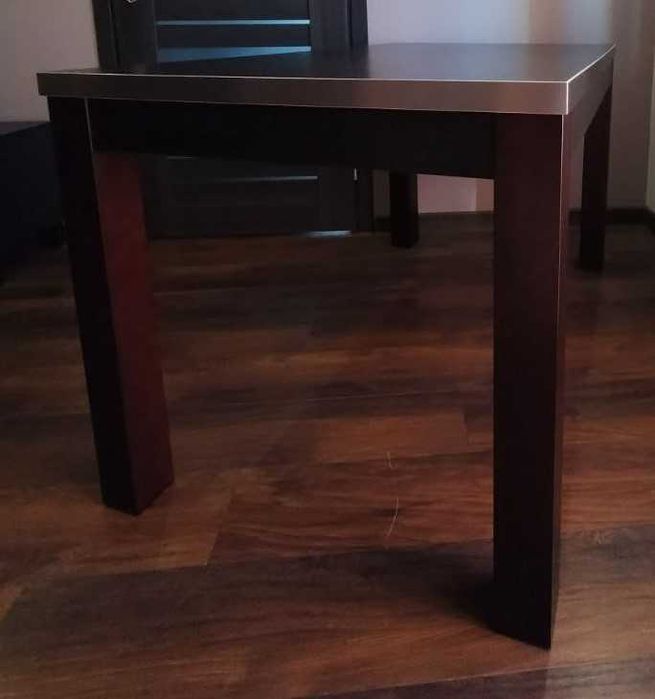 Zestaw Stół + 4 krzesła