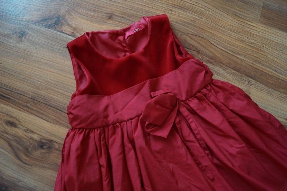 Sukienka bordowa długa 8-9l , 128-134cm
