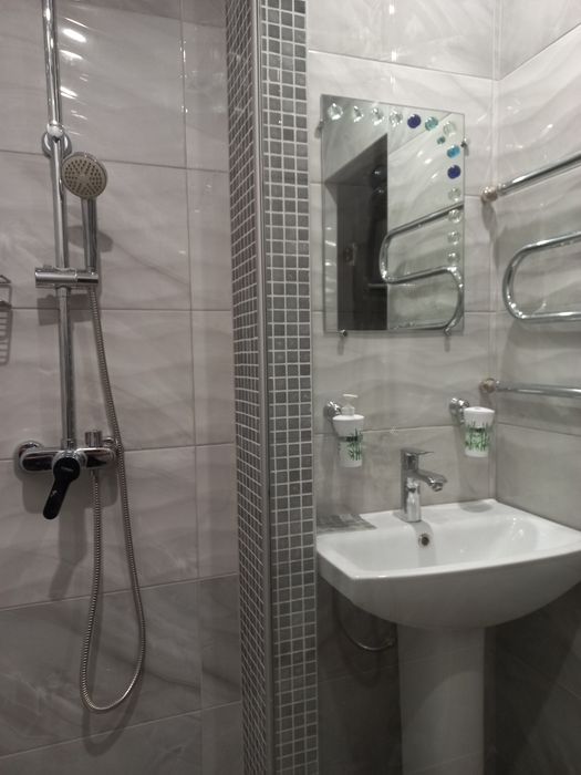 2 квартира ..Левый берег.Парк