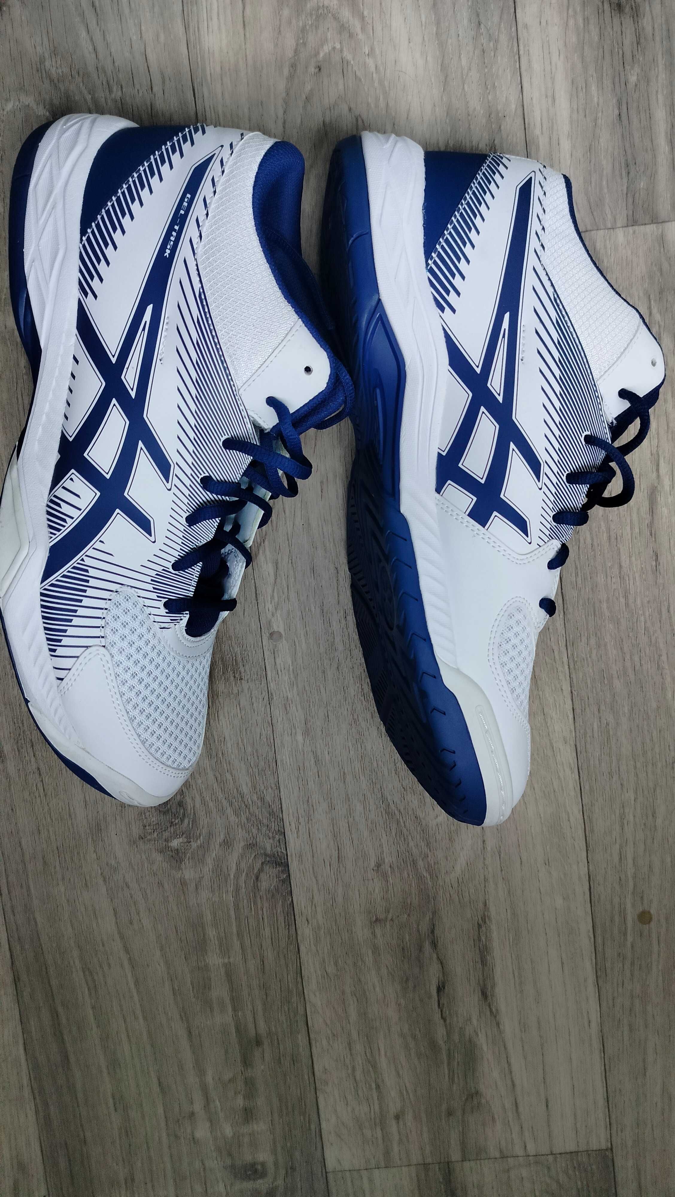 Кросівки asics gel-task MT