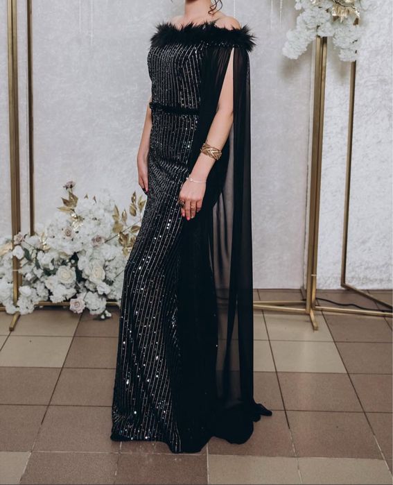 Продам шикарное Вечернее платье, в отличном состоянии.